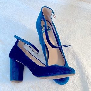 Chunky Block High Heel Pumps with Ankle Strap (NWT)